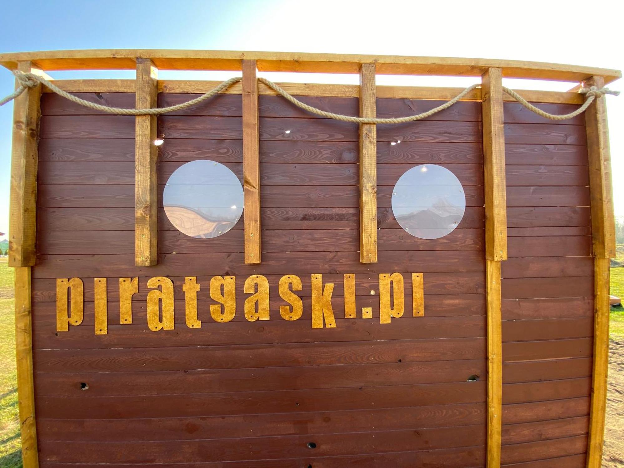 Pirat Gaski Екстер'єр фото